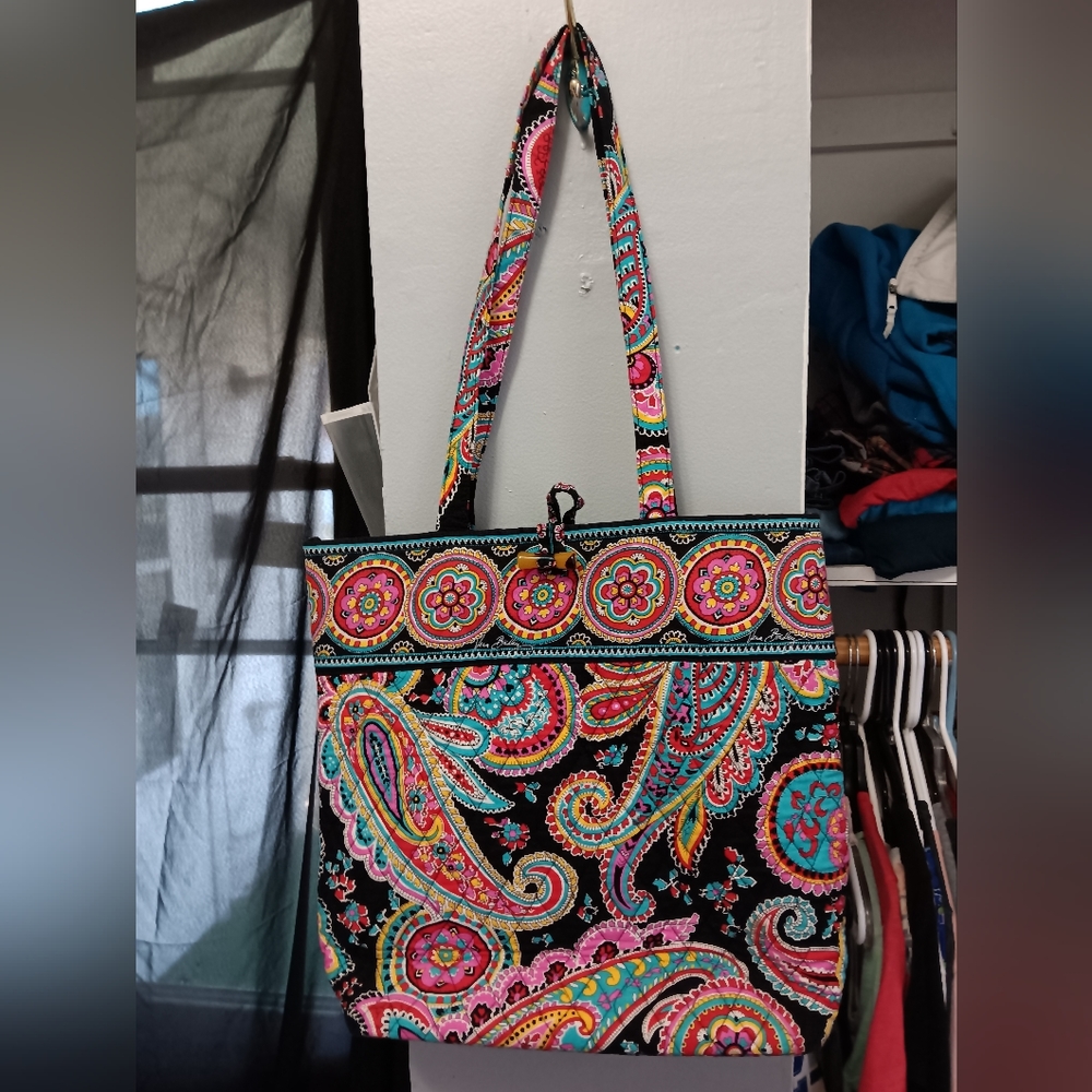 NWOT Vera Bradley Tote